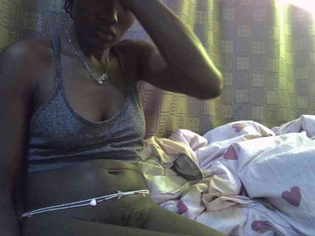 Sassy041 webcam