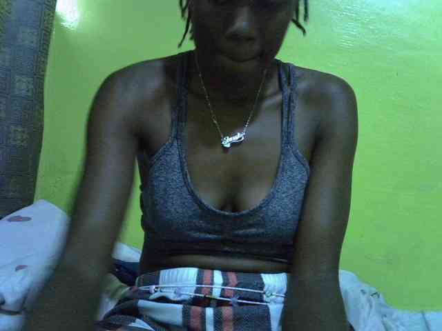 Sassy041 webcam