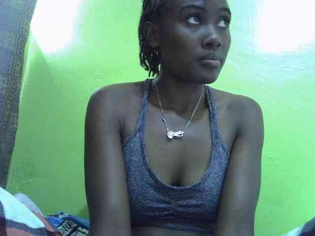 Sassy041 webcam