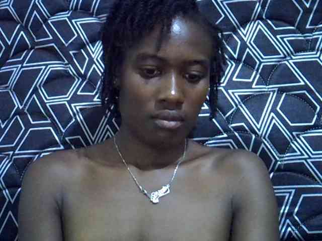 Sassy041 webcam