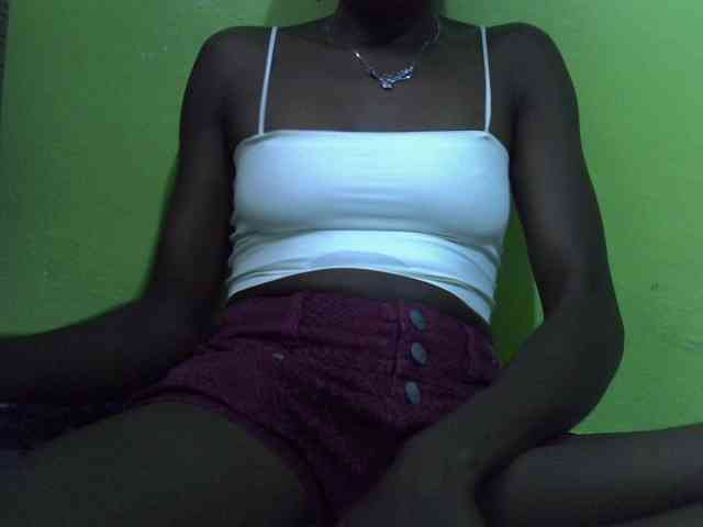 Sassy041 webcam
