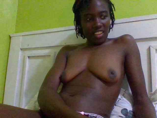 Sassy041 webcam