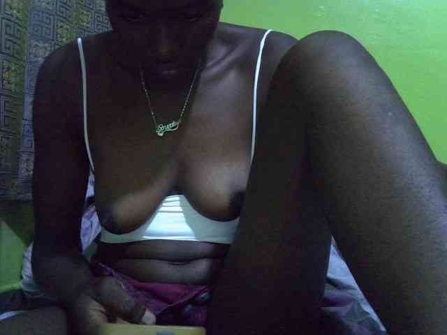 Sassy041 webcam