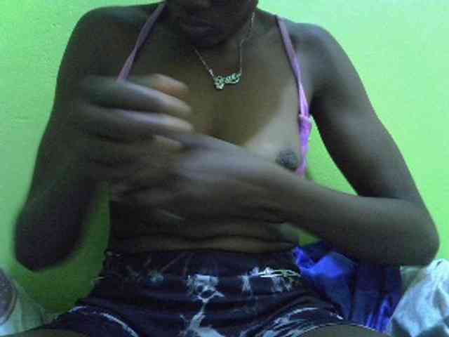 Sassy041 webcam
