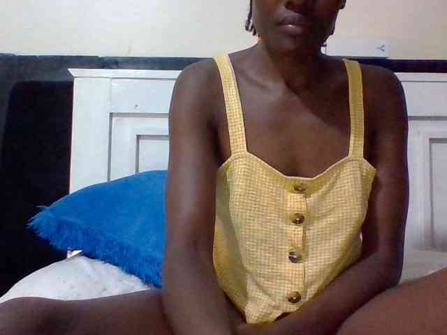 Sassy041 webcam
