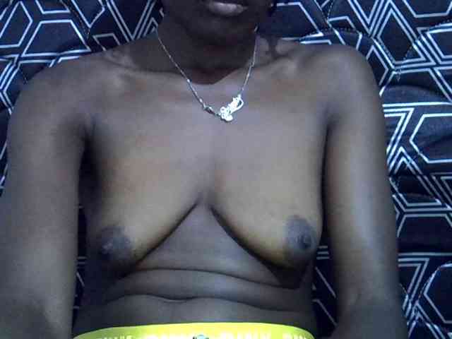Sassy041 webcam