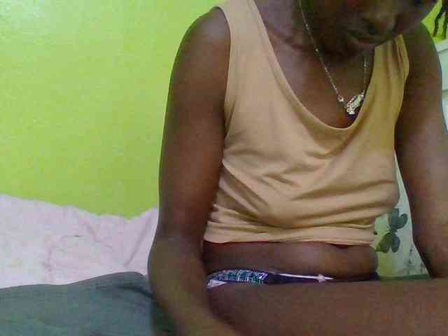 Sassy041 webcam
