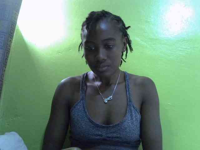 Sassy041 webcam