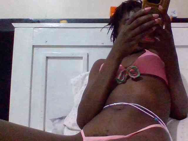 Sassy041 webcam