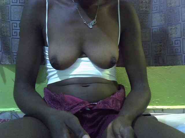 Sassy041 webcam