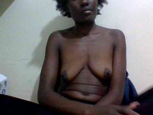 Sassy041 webcam