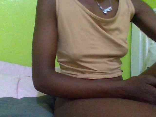 Sassy041 webcam