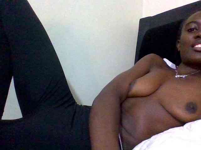 Sassy041 webcam