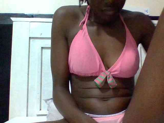 Sassy041 webcam