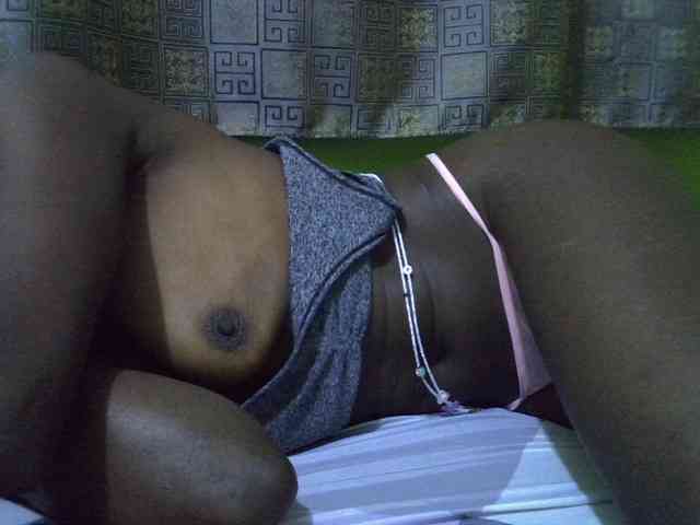 Sassy041 webcam