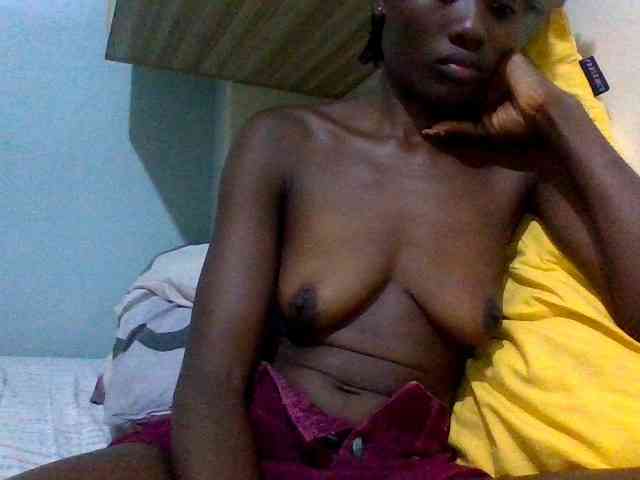 Sassy041 webcam