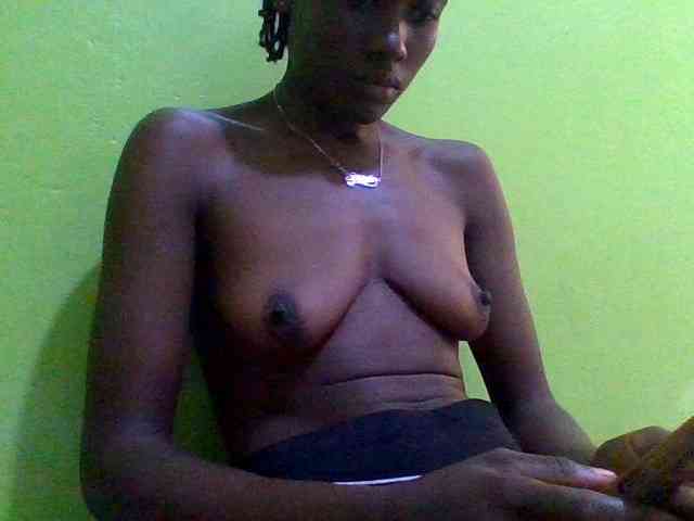 Sassy041 webcam