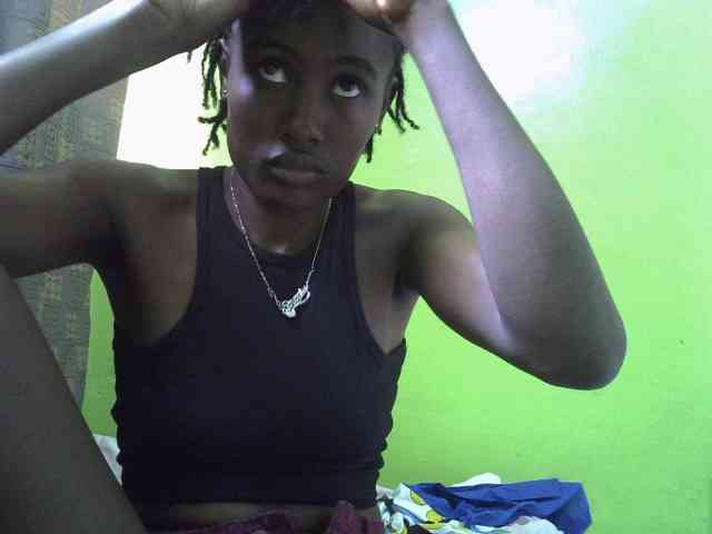 Sassy041 webcam