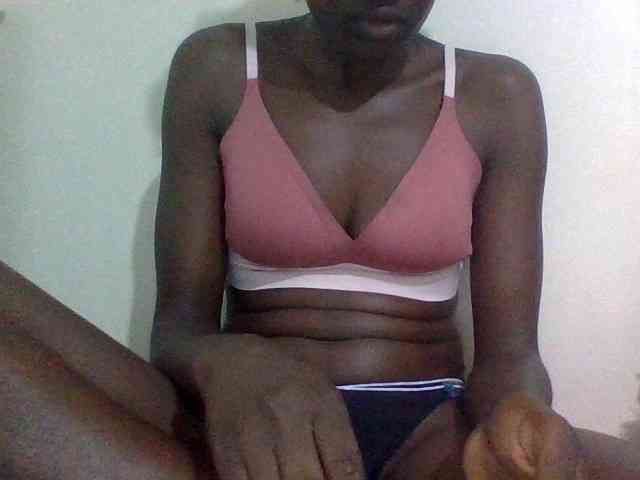 Sassy041 webcam