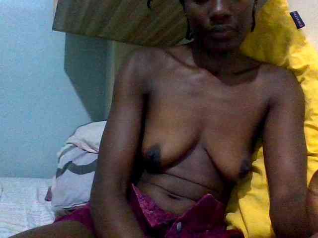Sassy041 webcam