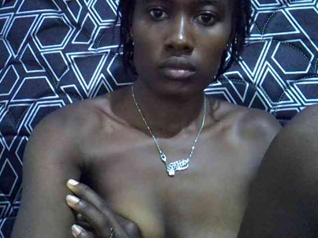 Sassy041 webcam