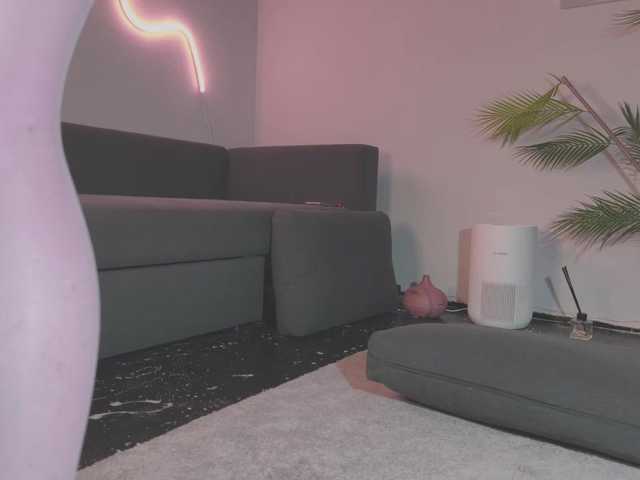 Monicami live cam on BongaCams