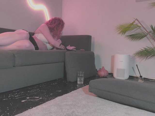 Monicami live cam