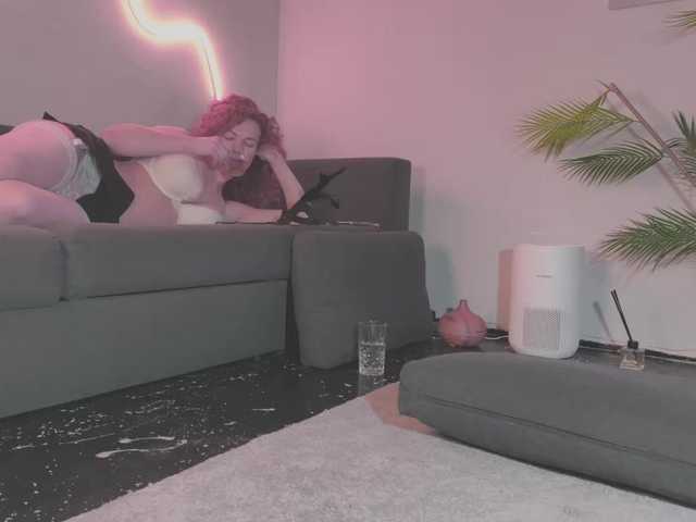 Monicami live cam on BongaCams