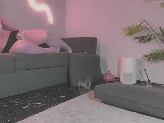 Monicami live cam on BongaCams