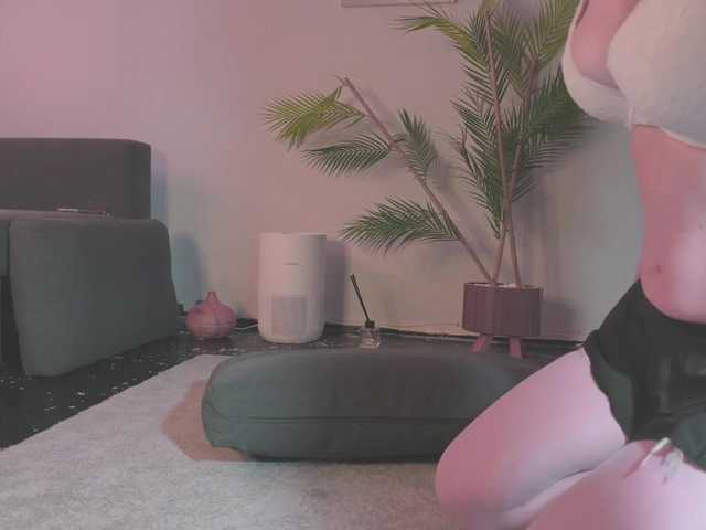 Monicami live cam on BongaCams