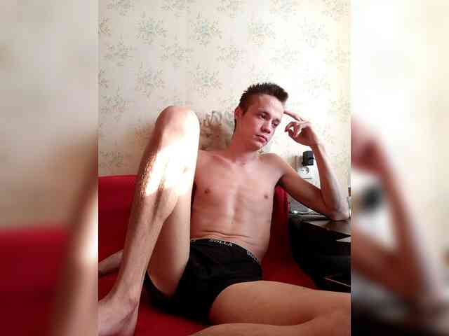 Vova24-18 Sex Cam Show