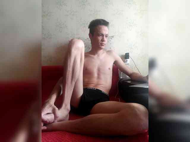 Vova24-18 Sex Cam Show