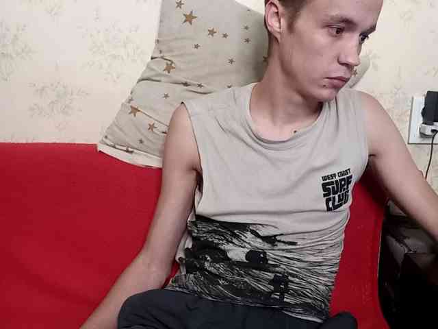 Vova24-18 Sex Cam Show