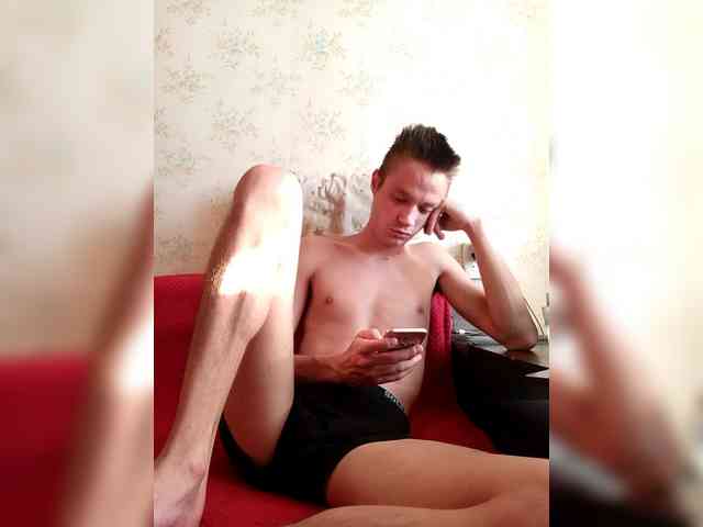 Vova24-18 Sex Cam Show