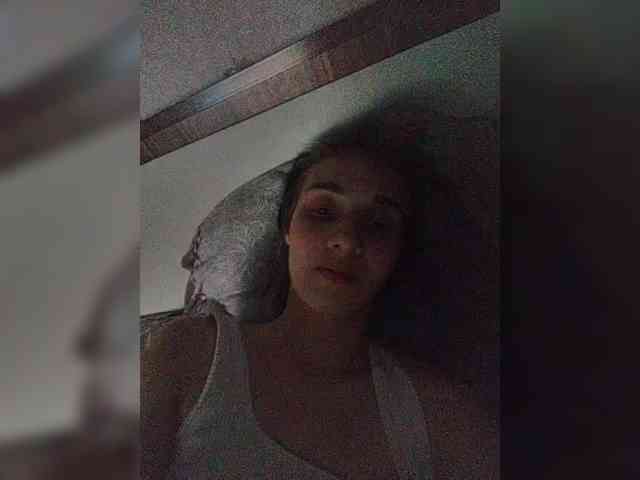 Chloe1231 webcam