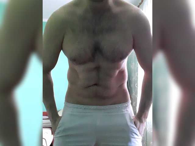 Come1tomorrow1 — live male cam