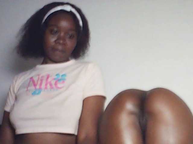 Sandequeen live cam on BongaCams