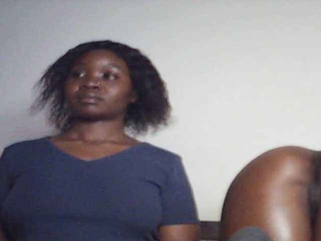 Sandequeen — live couple cam