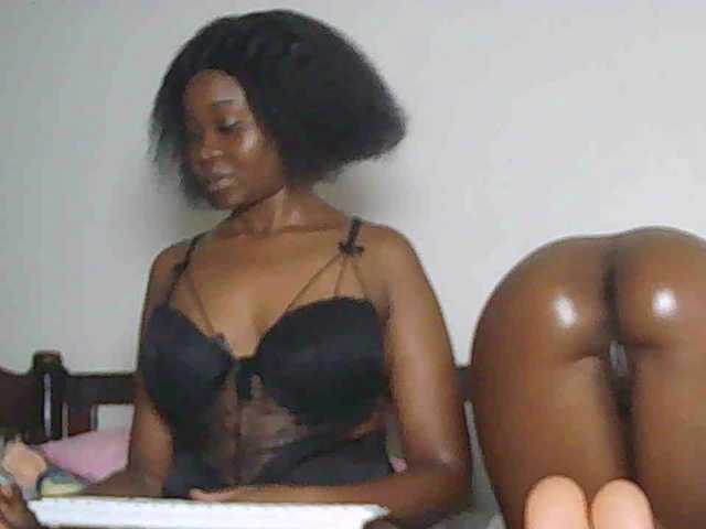 Sandequeen live cam on BongaCams