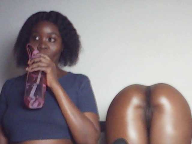Sandequeen live cam on BongaCams