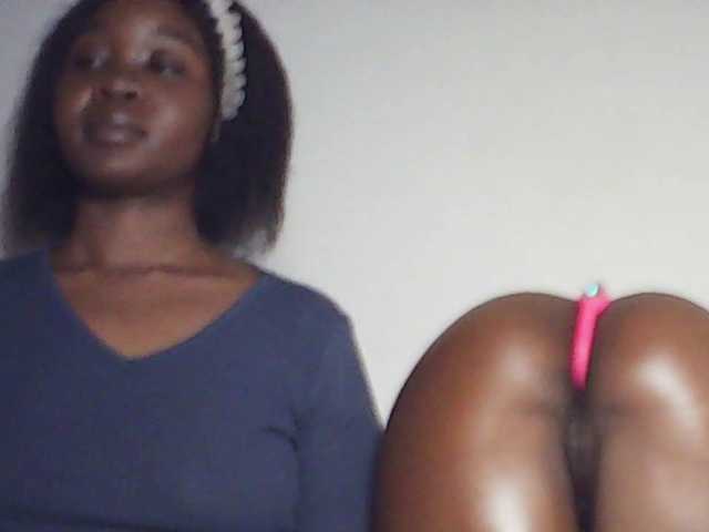 Sandequeen live cam on BongaCams