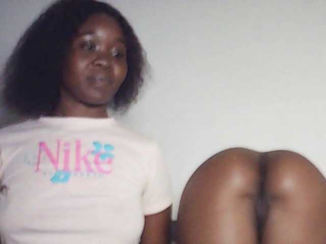 Sandequeen live cam on BongaCams