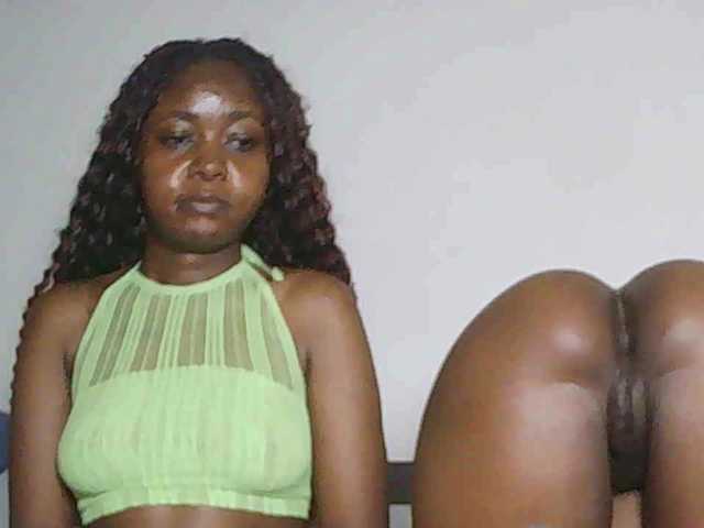 Sandequeen live webcam show