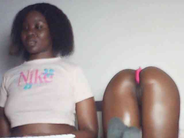 Sandequeen webcam