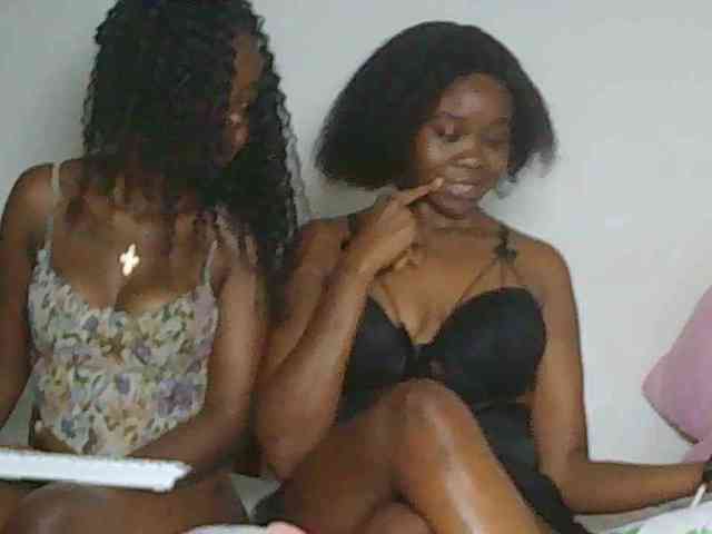 Sandequeen webcam