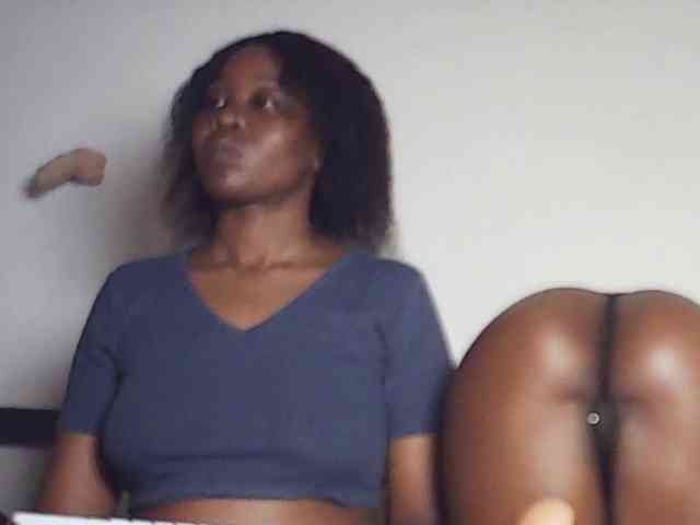 Sandequeen webcam