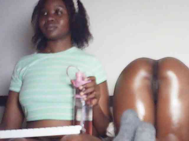 Sandequeen webcam