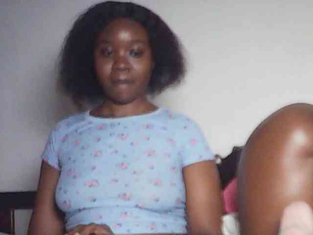 Sandequeen webcam