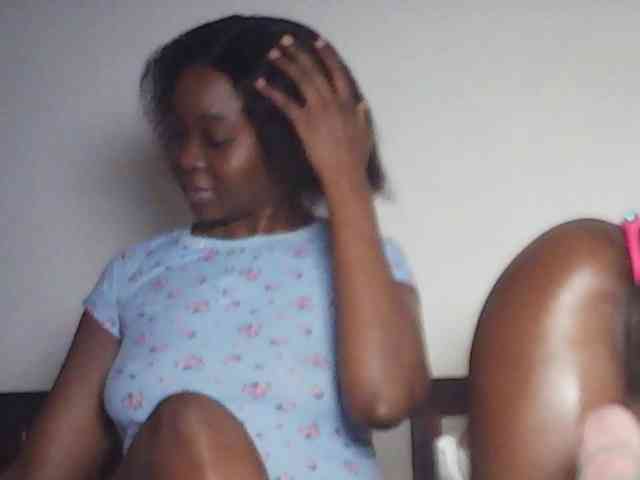 Sandequeen webcam
