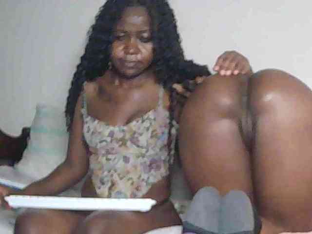 Sandequeen webcam